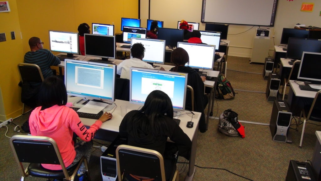 How Does Technology Affect Low-Literate Adults? | Literacy KC